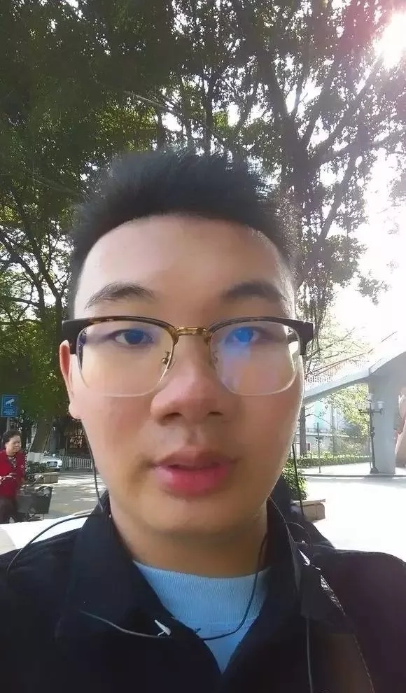 戒色之后阳光帅气,再次看黄破戒之后猥琐不堪(照片对比,手淫毁脸无疑)