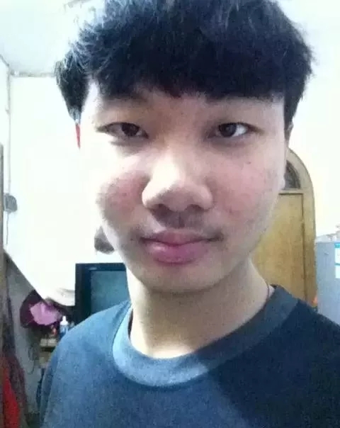 戒色之后阳光帅气,再次看黄破戒之后猥琐不堪(照片对比,手淫毁脸无疑)