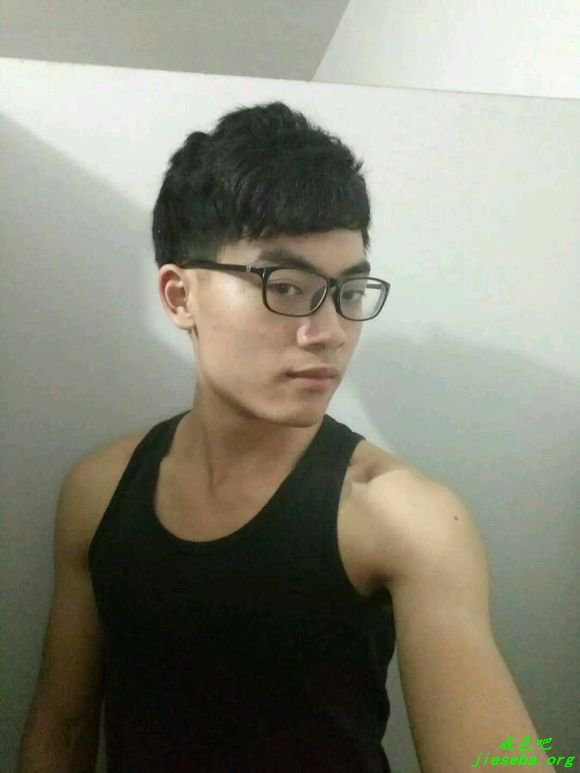 戒色后的变化，蓝衣服的是我